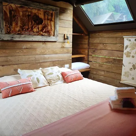 Glamping Pian Delle Ginestre * Sassetta
