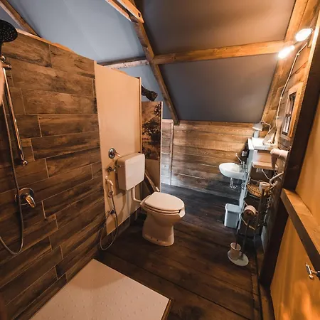 Glamping Pian Delle Ginestre Luxuszelt *